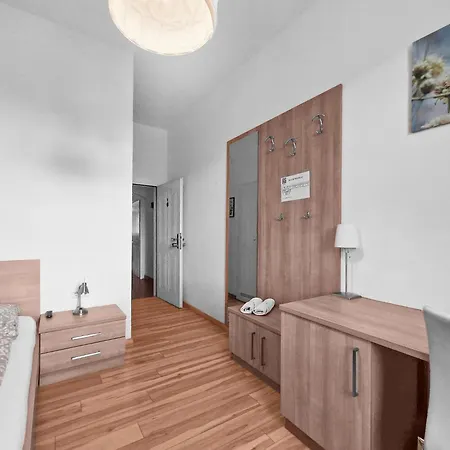 Josef Wolfik Strasse 10 Apartment Stockerau Exterior photo