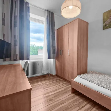 Josef Wolfik Strasse 10 Apartment Stockerau Exterior photo