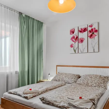 Josef Wolfik Strasse 10 Apartment Stockerau Room photo