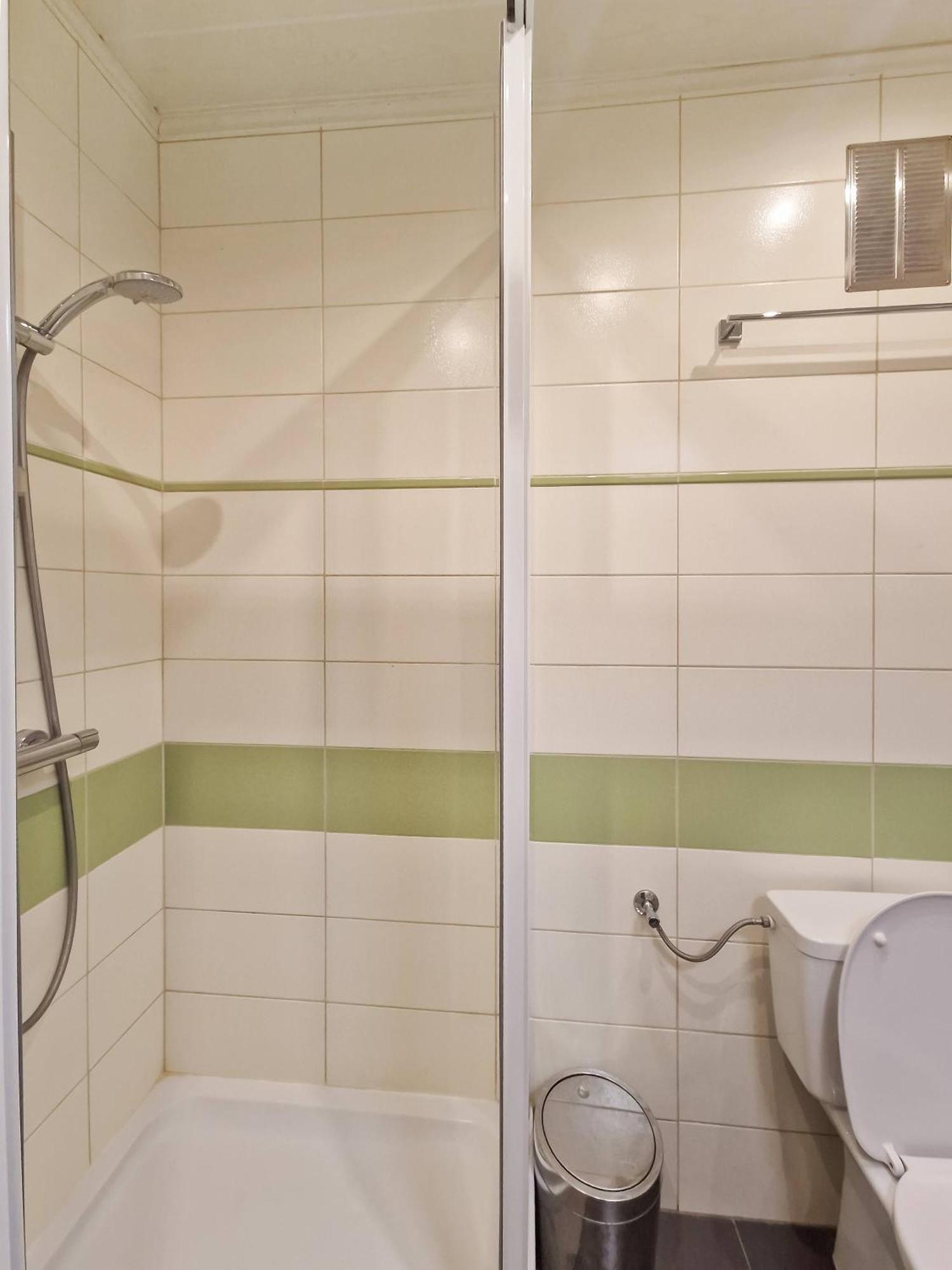 Josef Wolfik Strasse 10 Apartment *